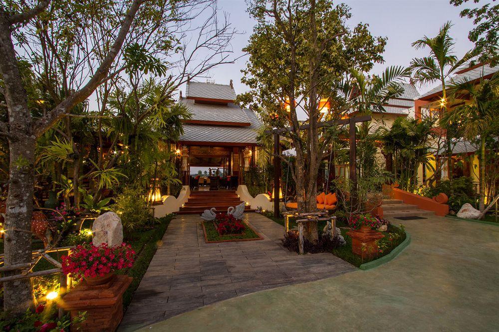 Phusanfah Resort Mae Taeng Bagian luar foto